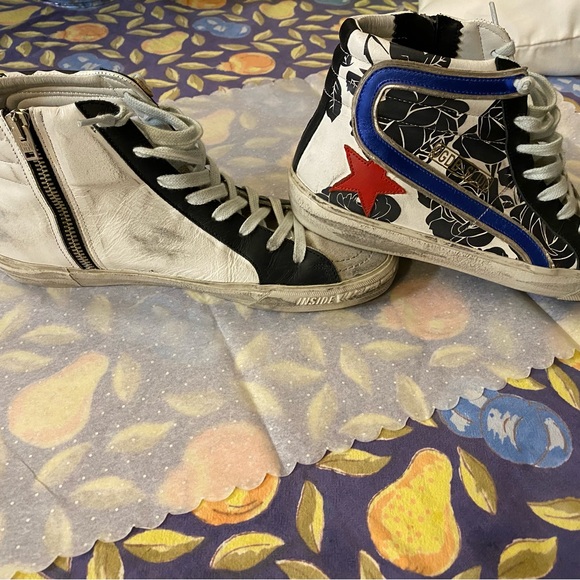 Golden Goose Slides NWOT, authenticity passport! - Picture 10 of 10